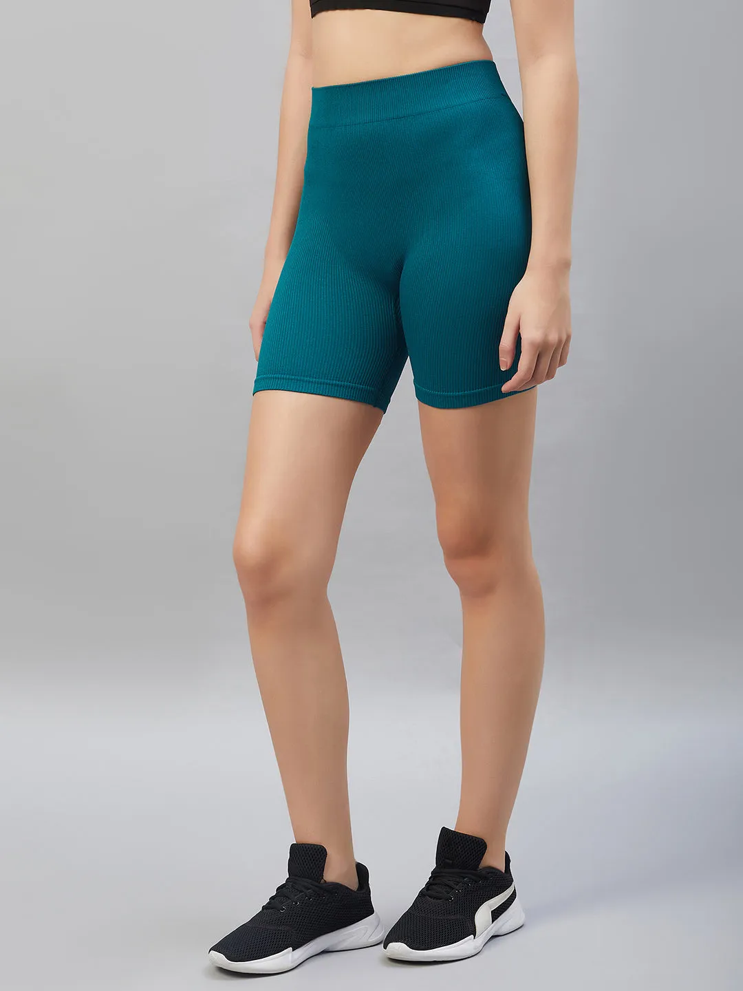 C9 Airwear seamless Women Rib Active Shorts - Black