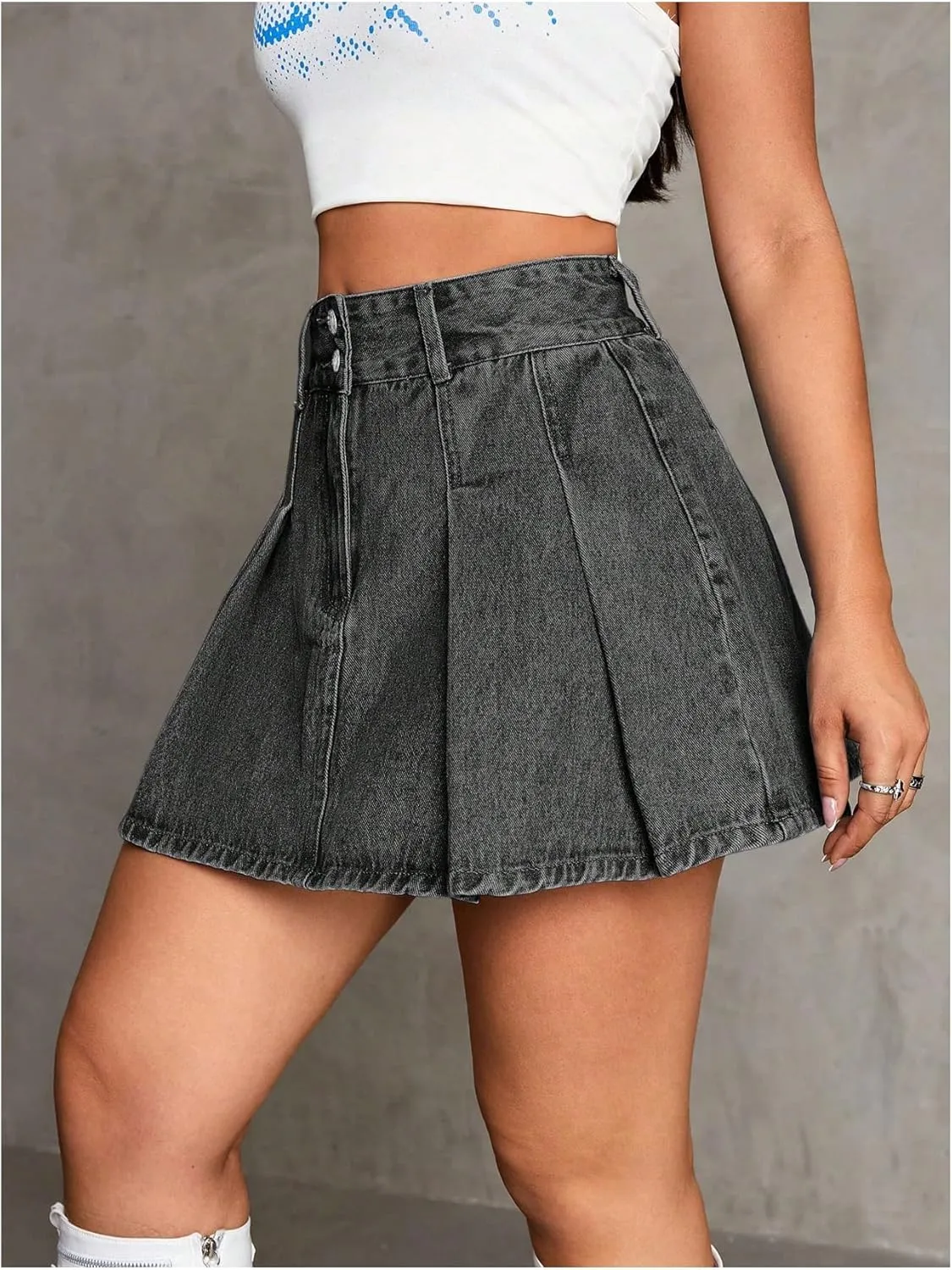 Milumia Women's Pleated Denim Skirt Trendy High Waisted Mini Jean Skater Skirts