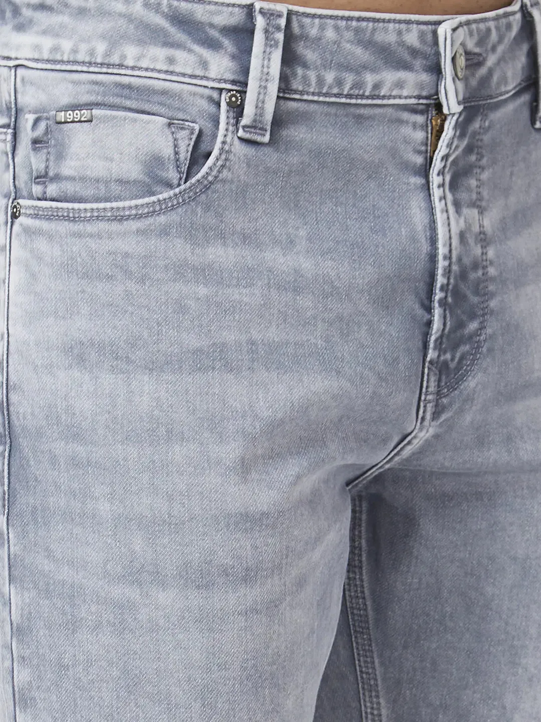 Spykar Men Light Grey Cotton Stretch Comfort Fit Straigth Length Clean Look Mid Rise Jeans (Ricardo)